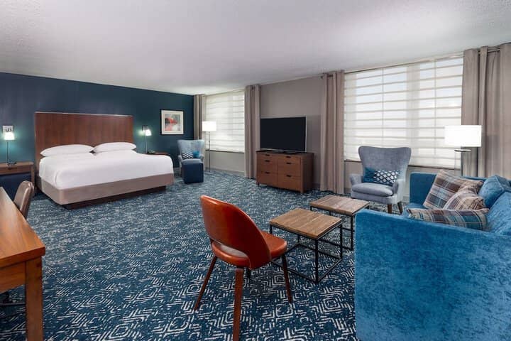 Room 3 of 24