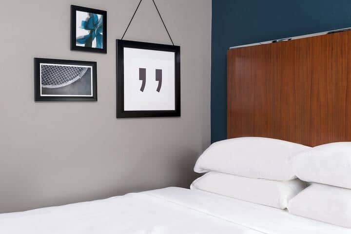Room 8 of 24